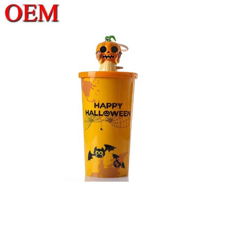 OEM 3D संग्रहणीय डिजाइनर खिलौना कस्टम अपने स्वयं के प्लास्टिक कप 3D कार्टून पेय कप